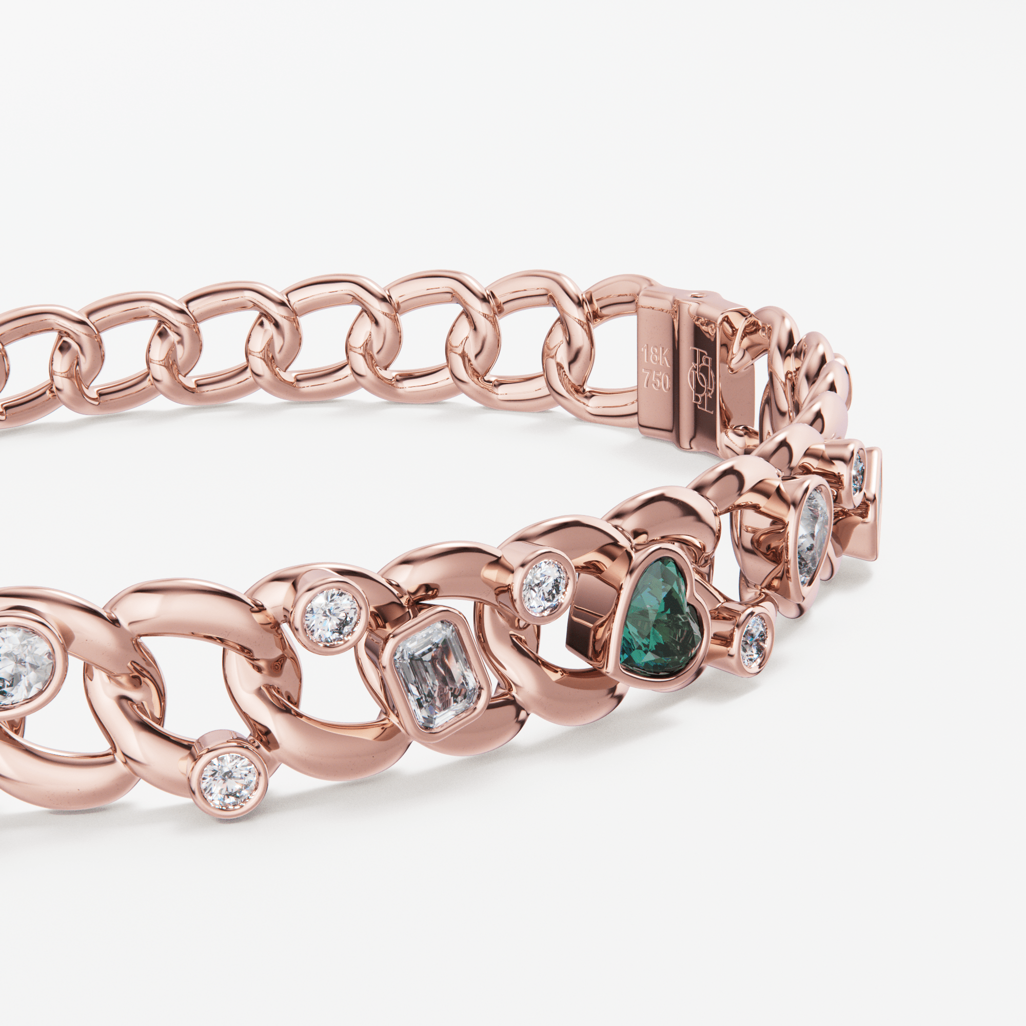 The Bracelet Scattered Diamonds with Heart